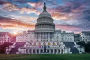 Trump hat schon gewonnen 4 a striking image of the capitol building in the un ZWLmuoSgSOGri1JiPTMHBw aenHk84hQJGyU oP0xvQZw