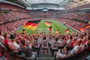 Dem Sommermärchen wohnt ein nationalistischer Traum inne, glauben manche