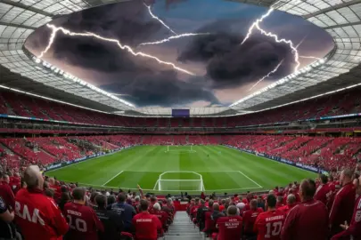 fussballarena ausverkauft die fans sind mit roten J5TcRgndSQexYbC8H4PDAg K2Ll4DsHQOm7jrfz0O6WKg