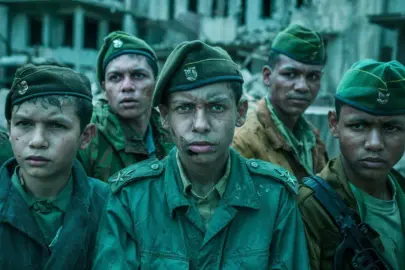 a photo of young soldiers with a dark expression m V7jY6MytRHqFSxCAEc4 0A dCs3 m0qR4CaB0VrSPfGfA